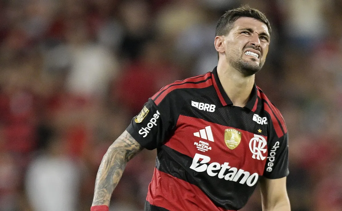 Flamengo sob pressão: derrota para o Cruzeiro pode levar time ao Z-4 do Brasileirão